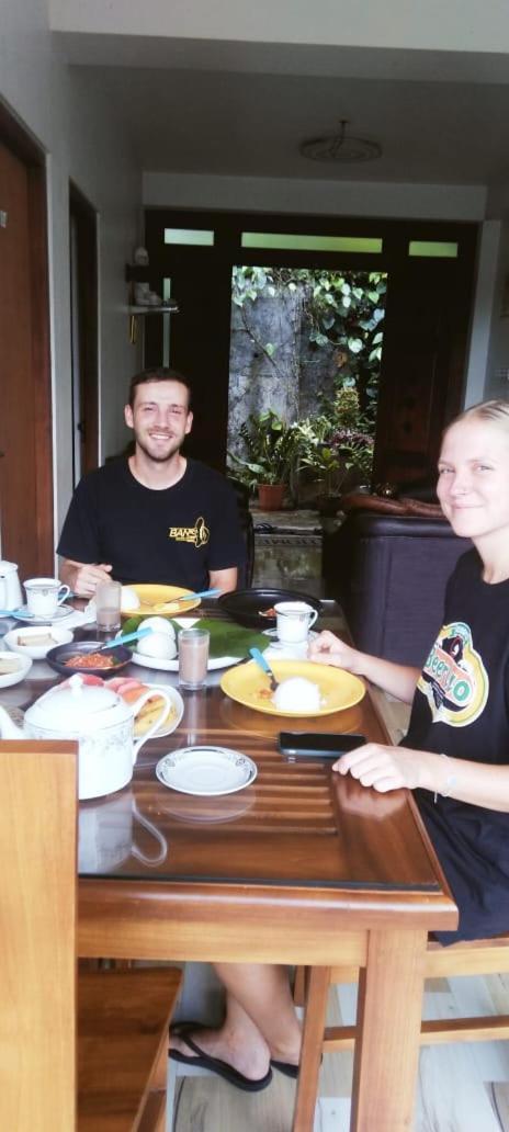Kelum Homestay 康提 外观 照片
